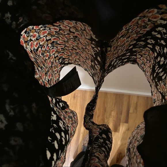 ASOS floral romper US 4 - Picture 7 of 7